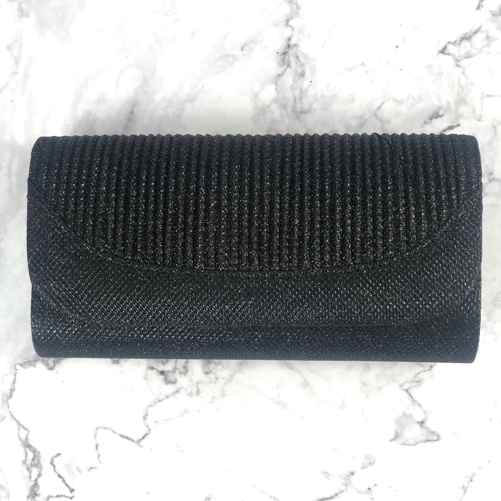 🔴SOLD🔴NWT black evening clutch bag